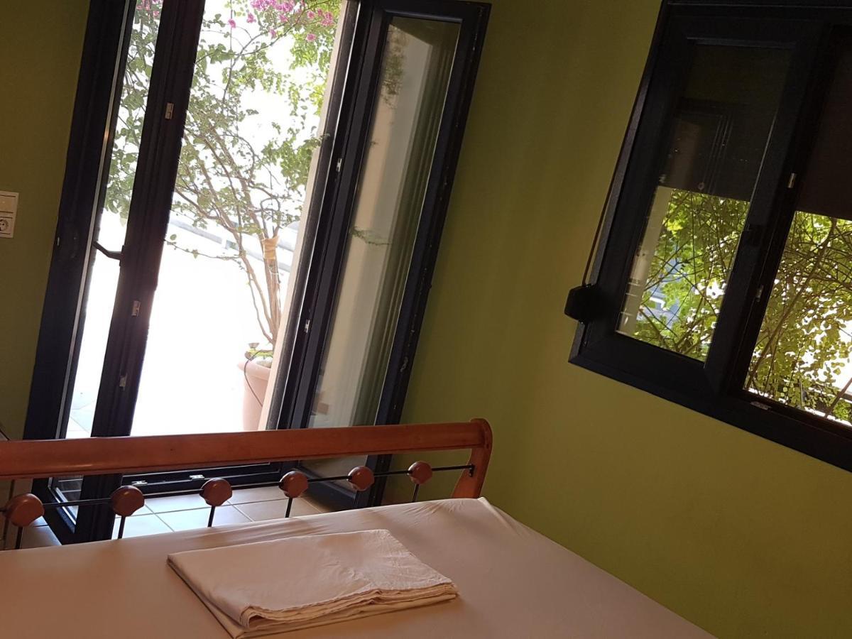 Sea Flower Villa Bali Crete Vlikhádha Eksteriør billede