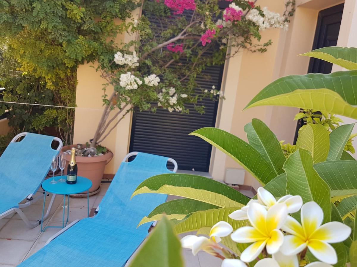Sea Flower Villa Bali Crete Vlikhádha Eksteriør billede